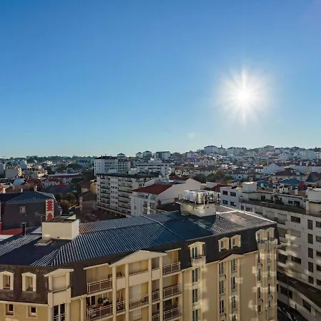 Daire En Centre-ville Avec Piscine Proche Grande - Fr-1-3-410 *